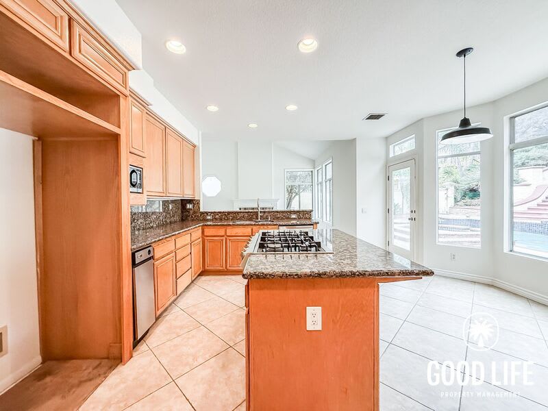 709 S Hidden Creek Cir – photo 4