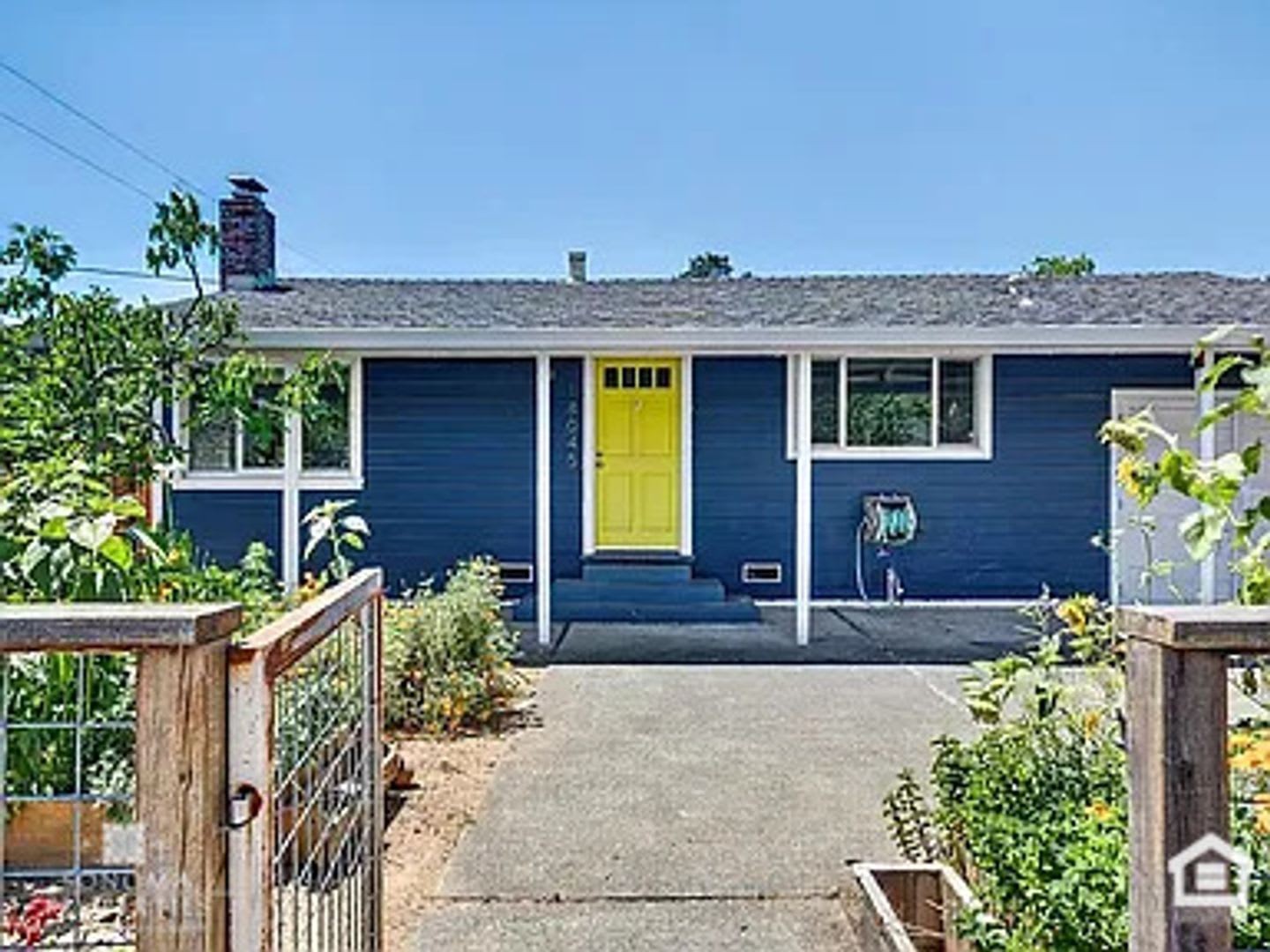 Charming 2-bedroom, 1-bathroom Sonoma Home – photo 1