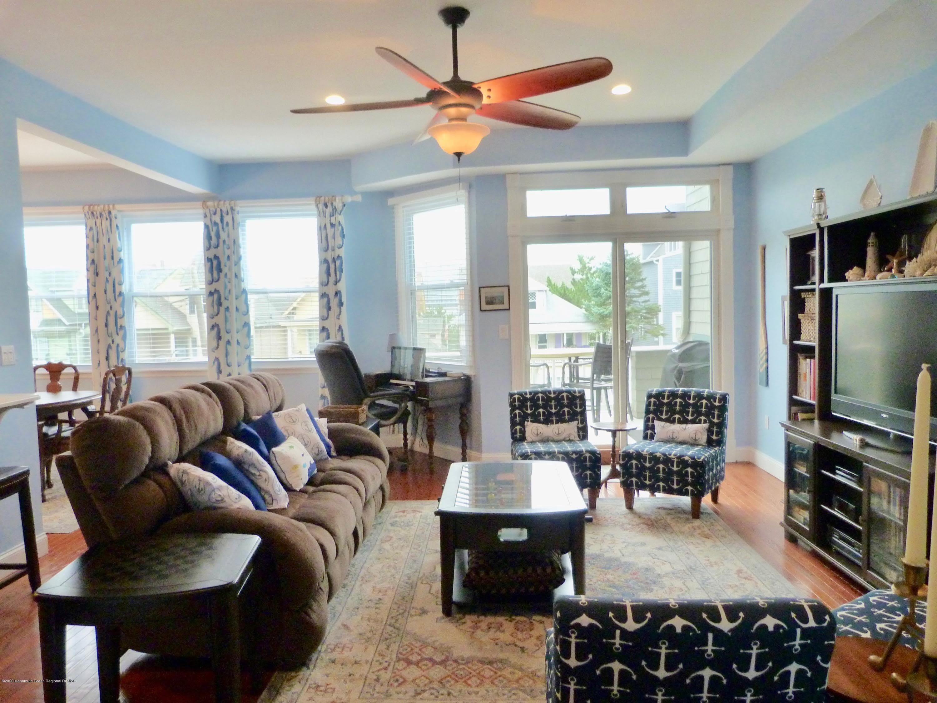 4 Ocean Avenue – photo 2