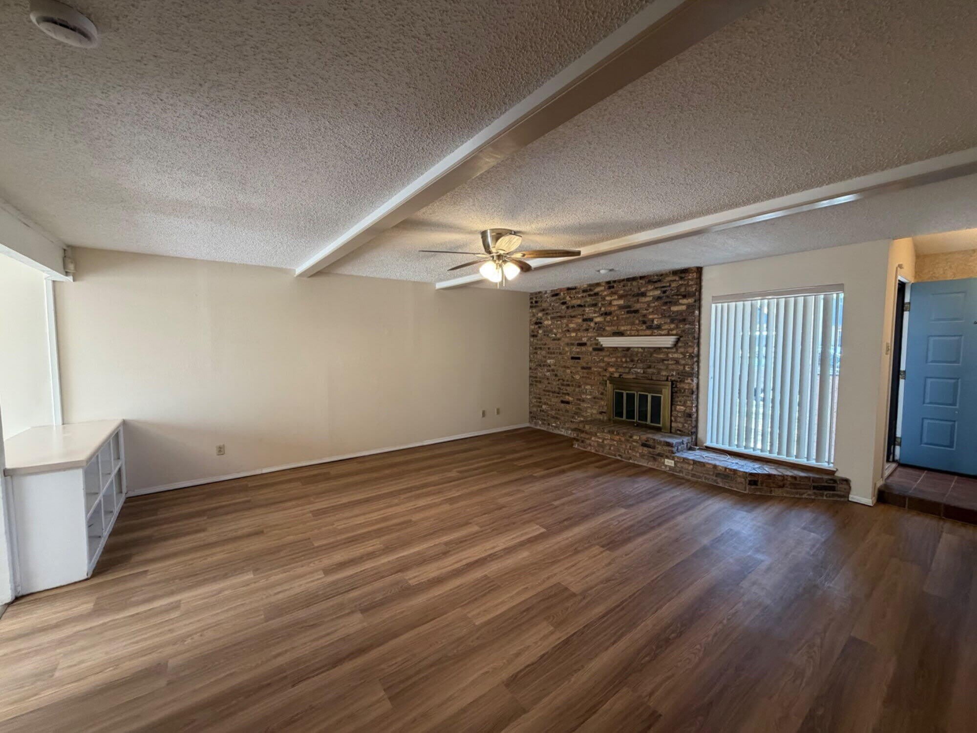 3730 86th Drive – photo 2