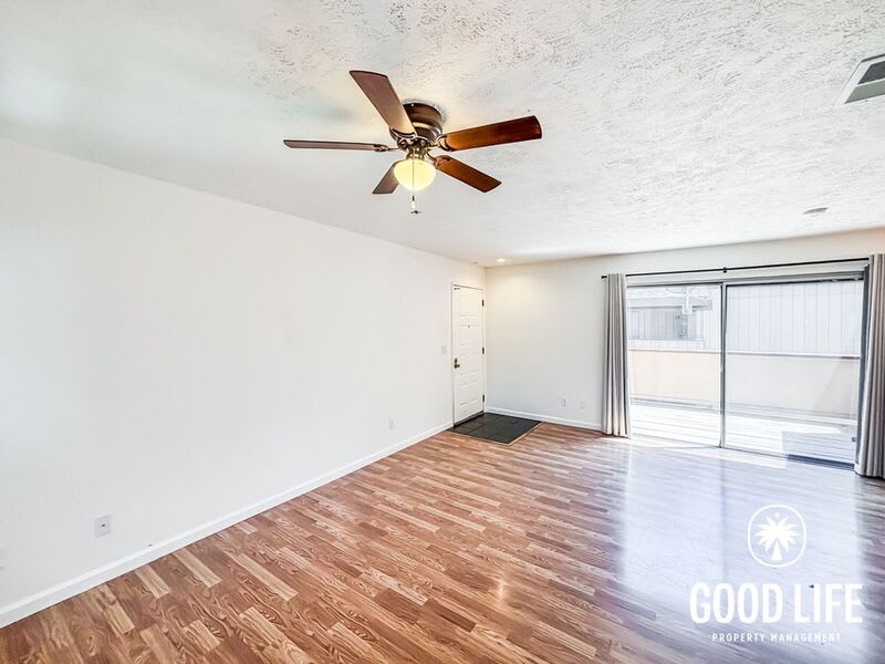 6540 College Grove Dr – photo 3