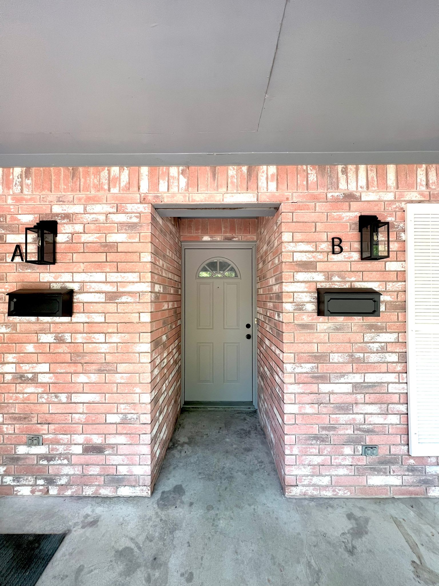 120 South Mc Kown Avenue – photo 2