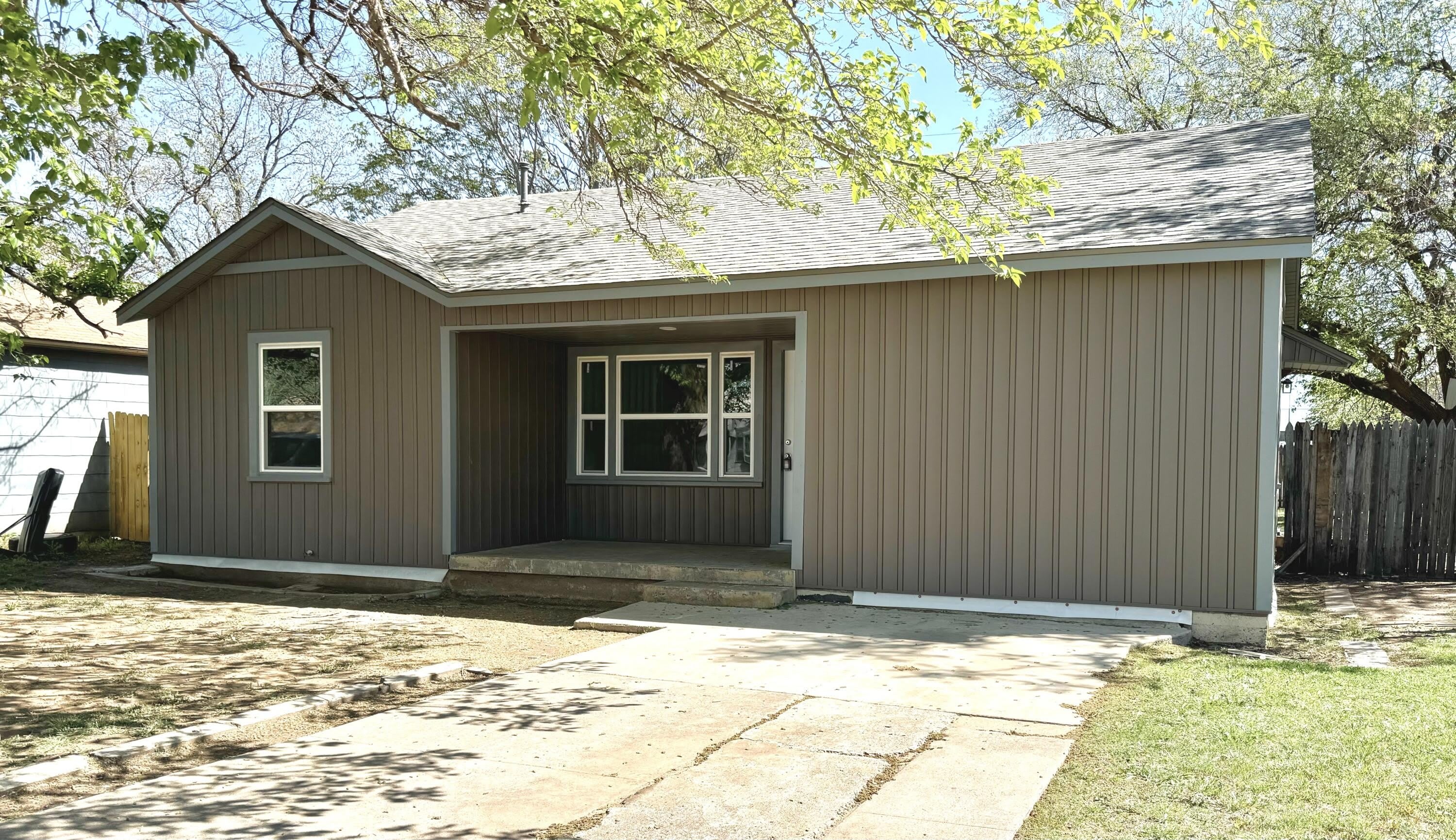 2009 49th Street – photo 1