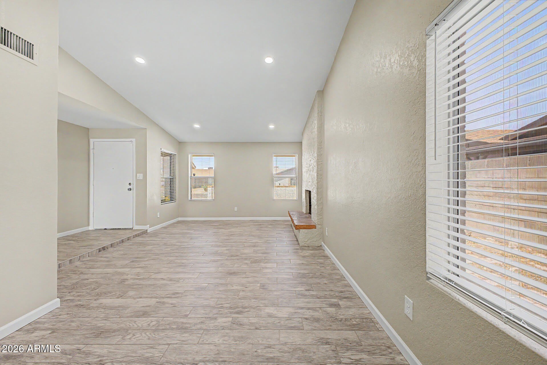 5527 W Cortez Street – photo 4