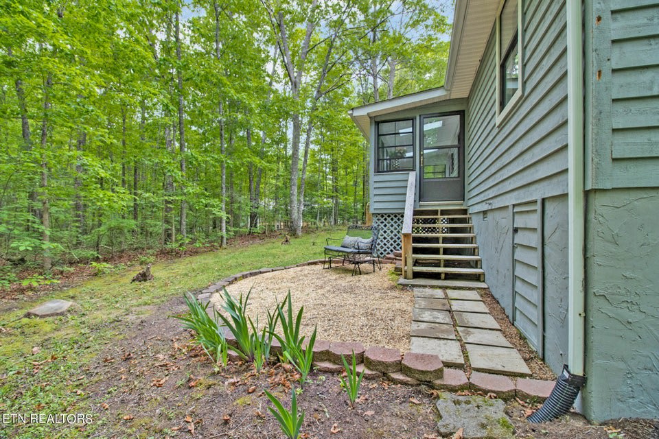 111 Devon Road – photo 5