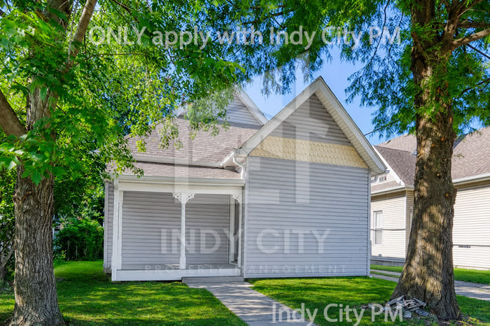 53 East Raymond Street – photo 1