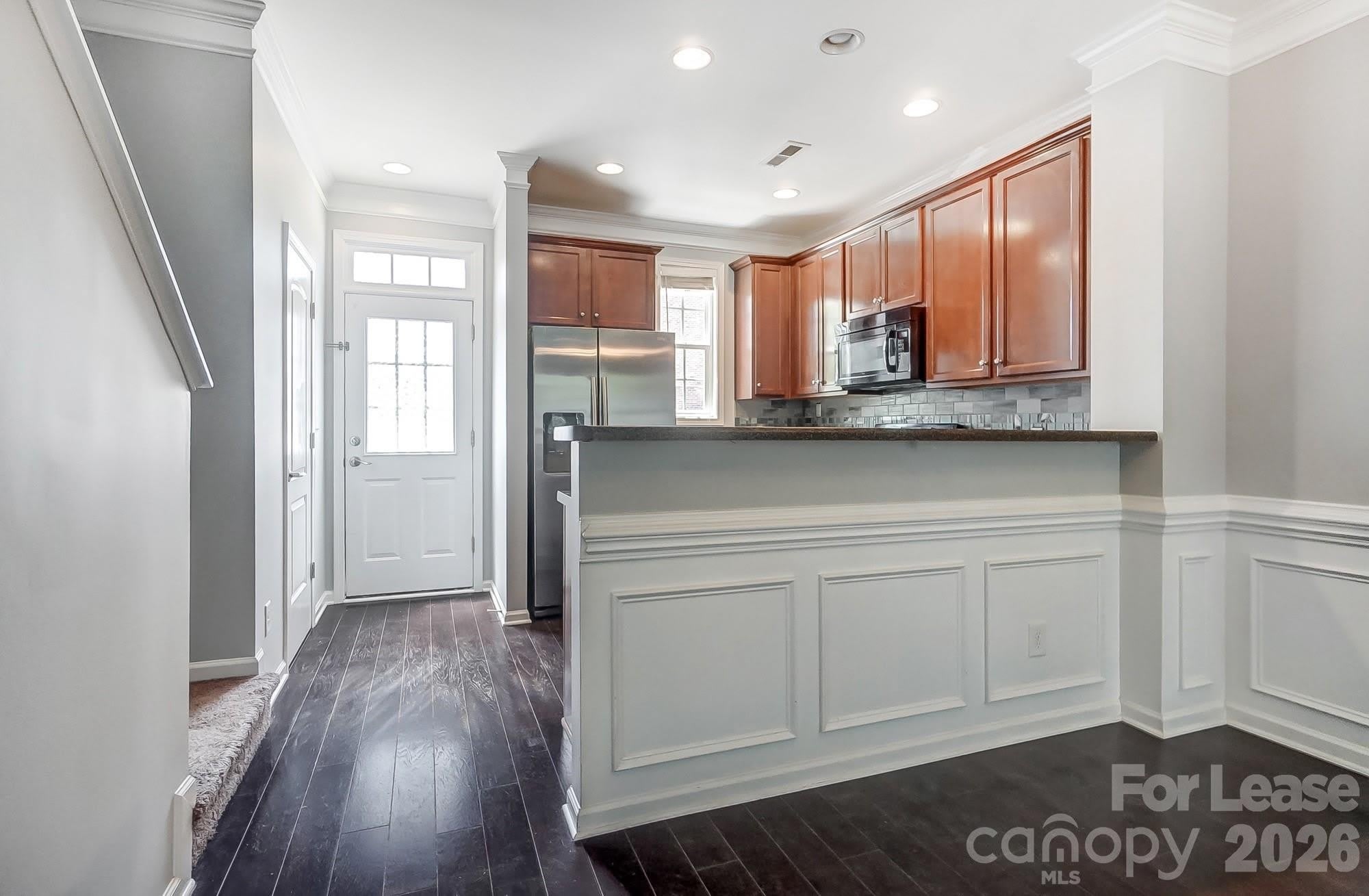 9519 Longstone Lane – photo 4
