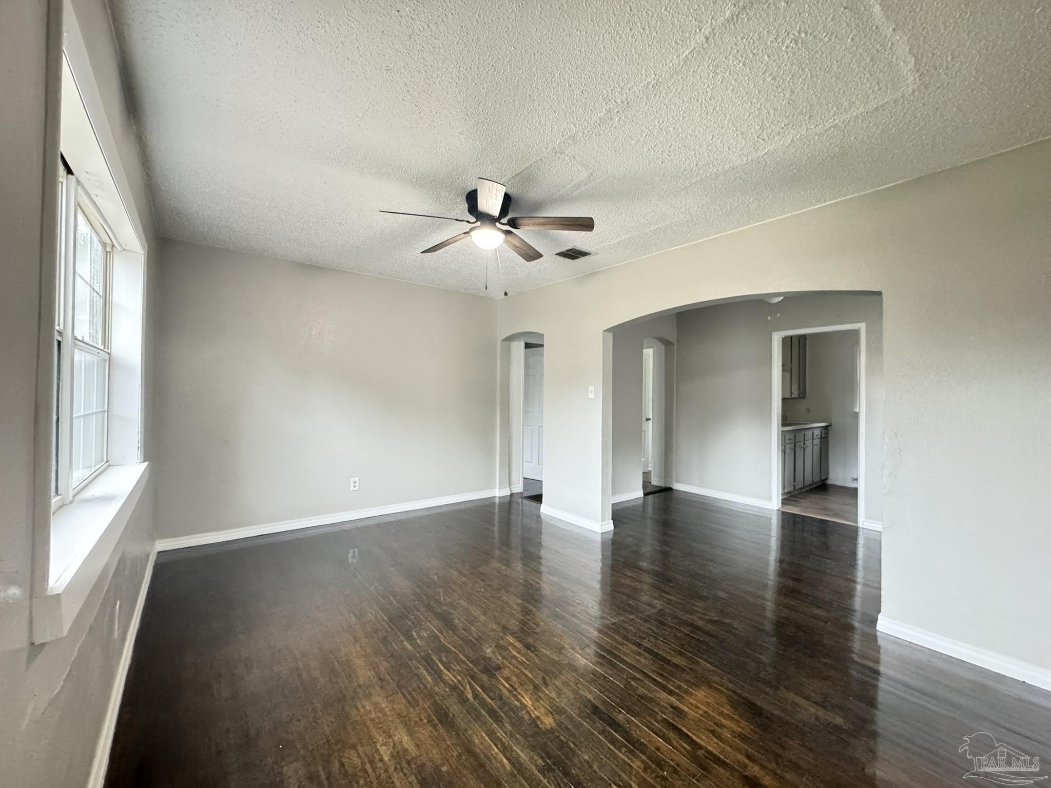 128 Brandon Ave – photo 2