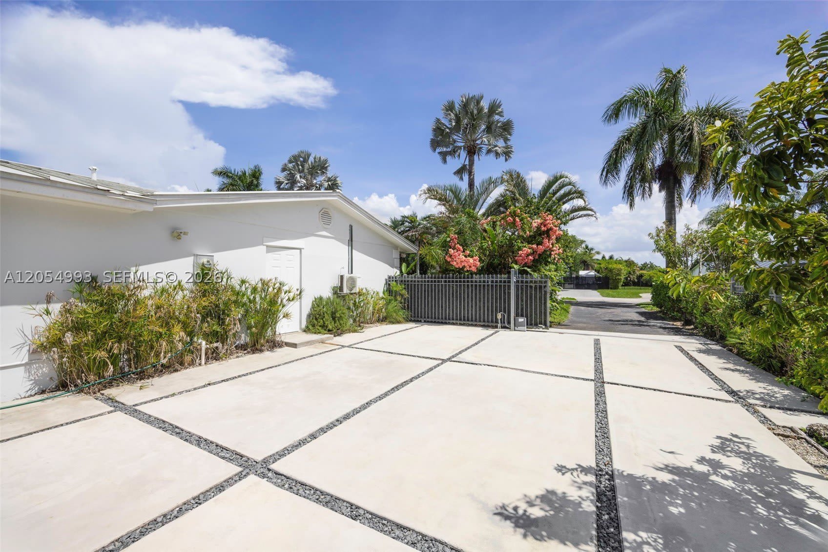 9801 Sw 123Rd St – photo 3