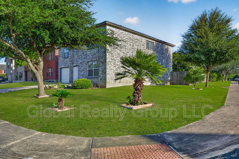 7702 Fairton Pl – photo 3