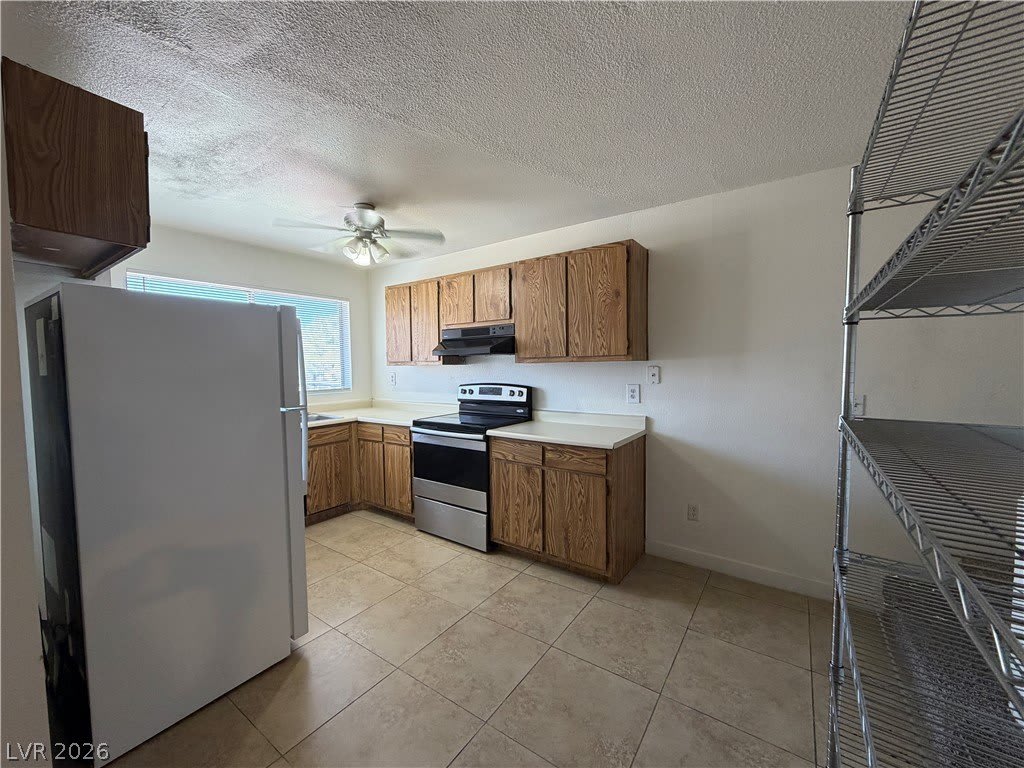 3555 Arville Street – photo 3
