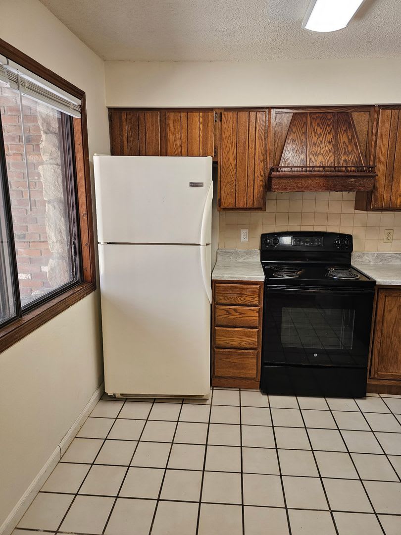 3 Bed 2 5 Bath Village South Condominiums – photo 4