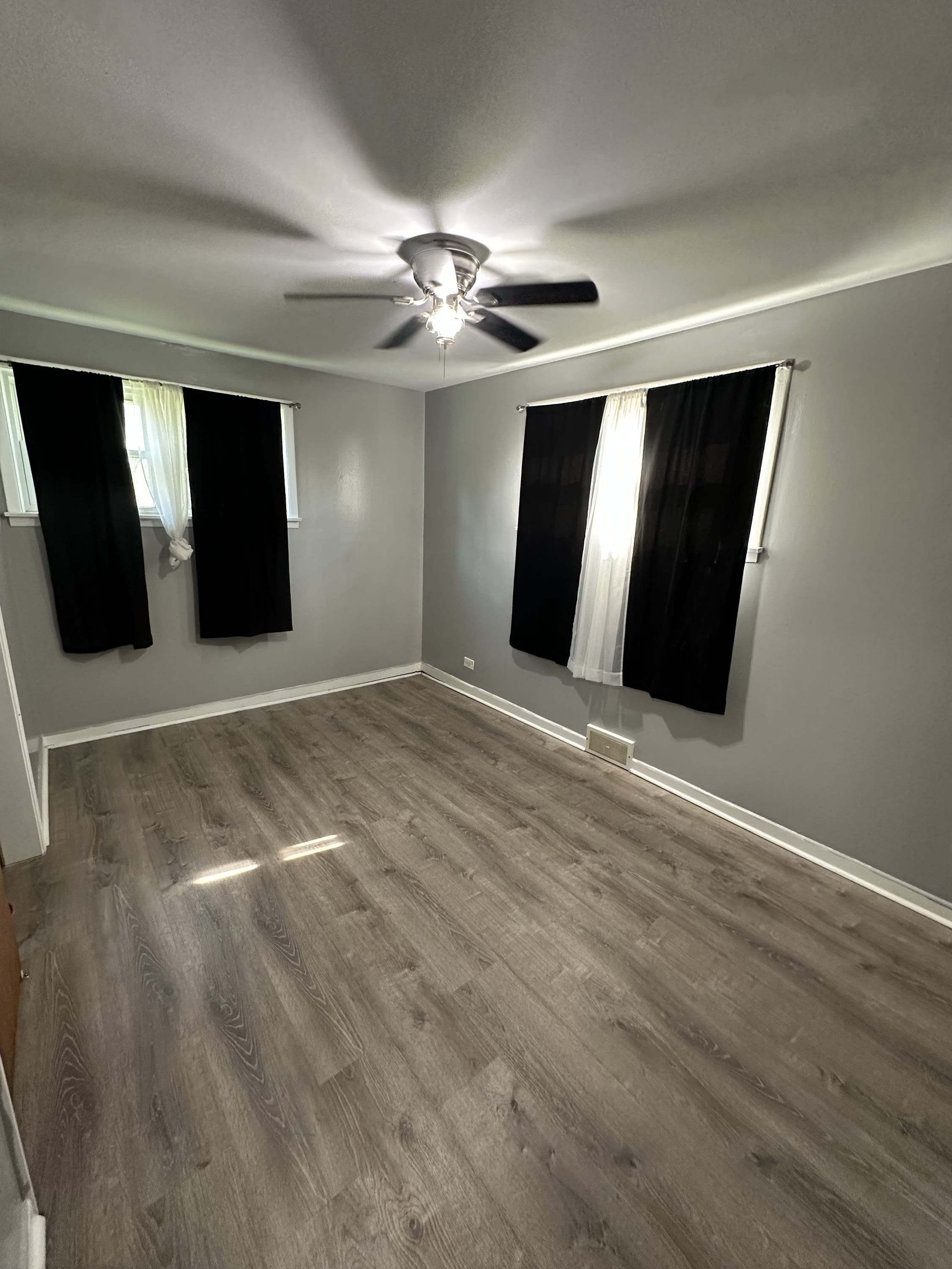 900 West Vermont Street – photo 4