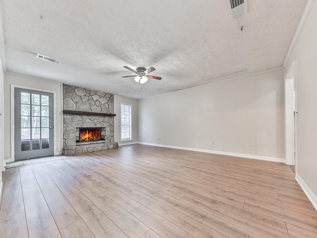 427 Way Bridge Court NE – photo 5