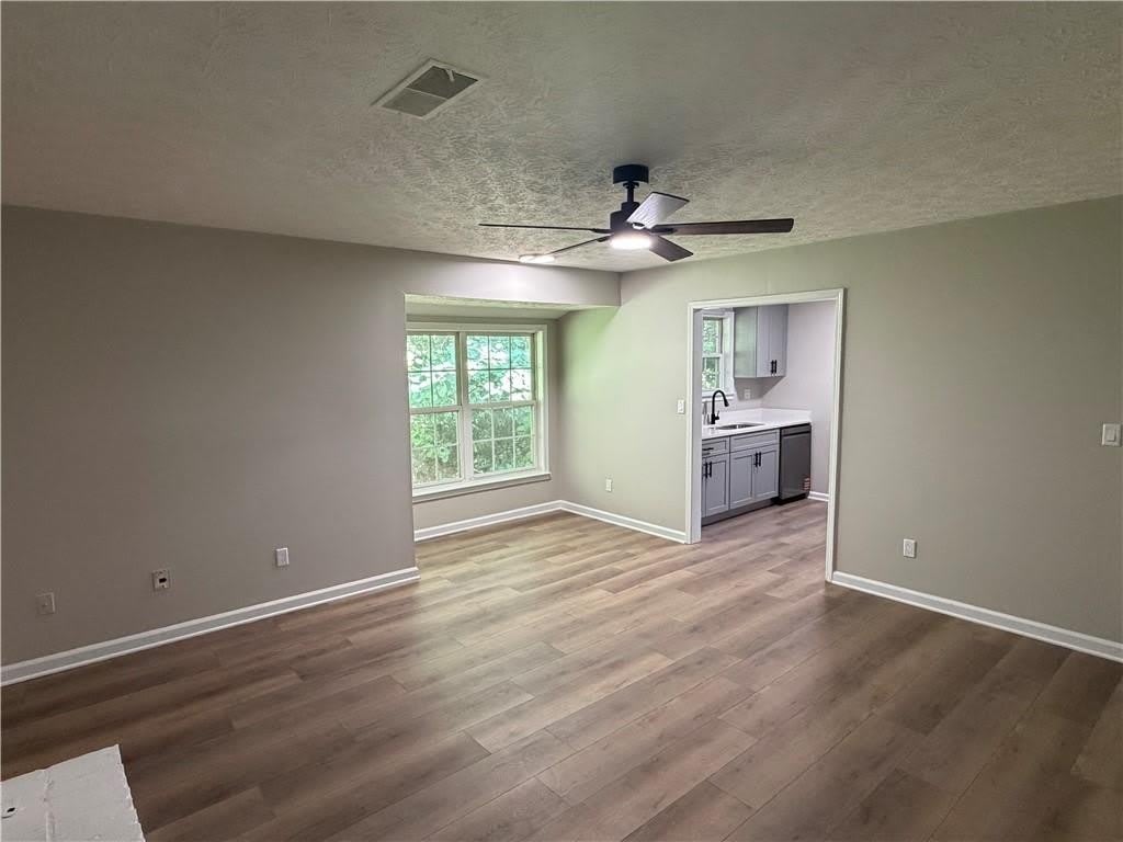 1286 N Lea Court SE – photo 4