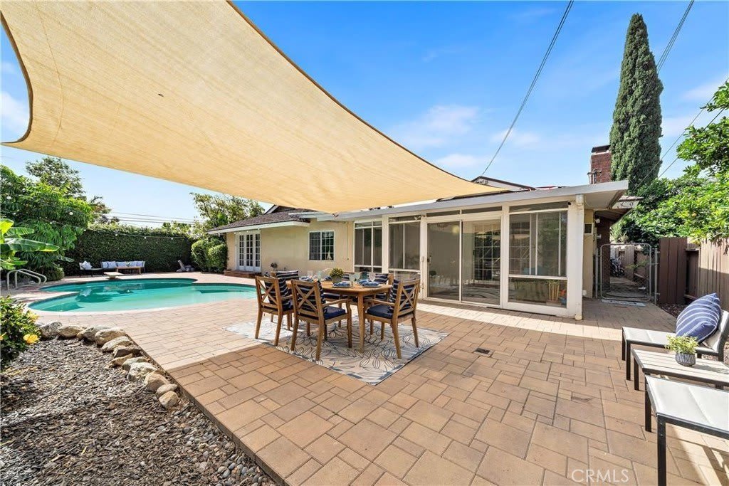 1481 Lance – photo 1