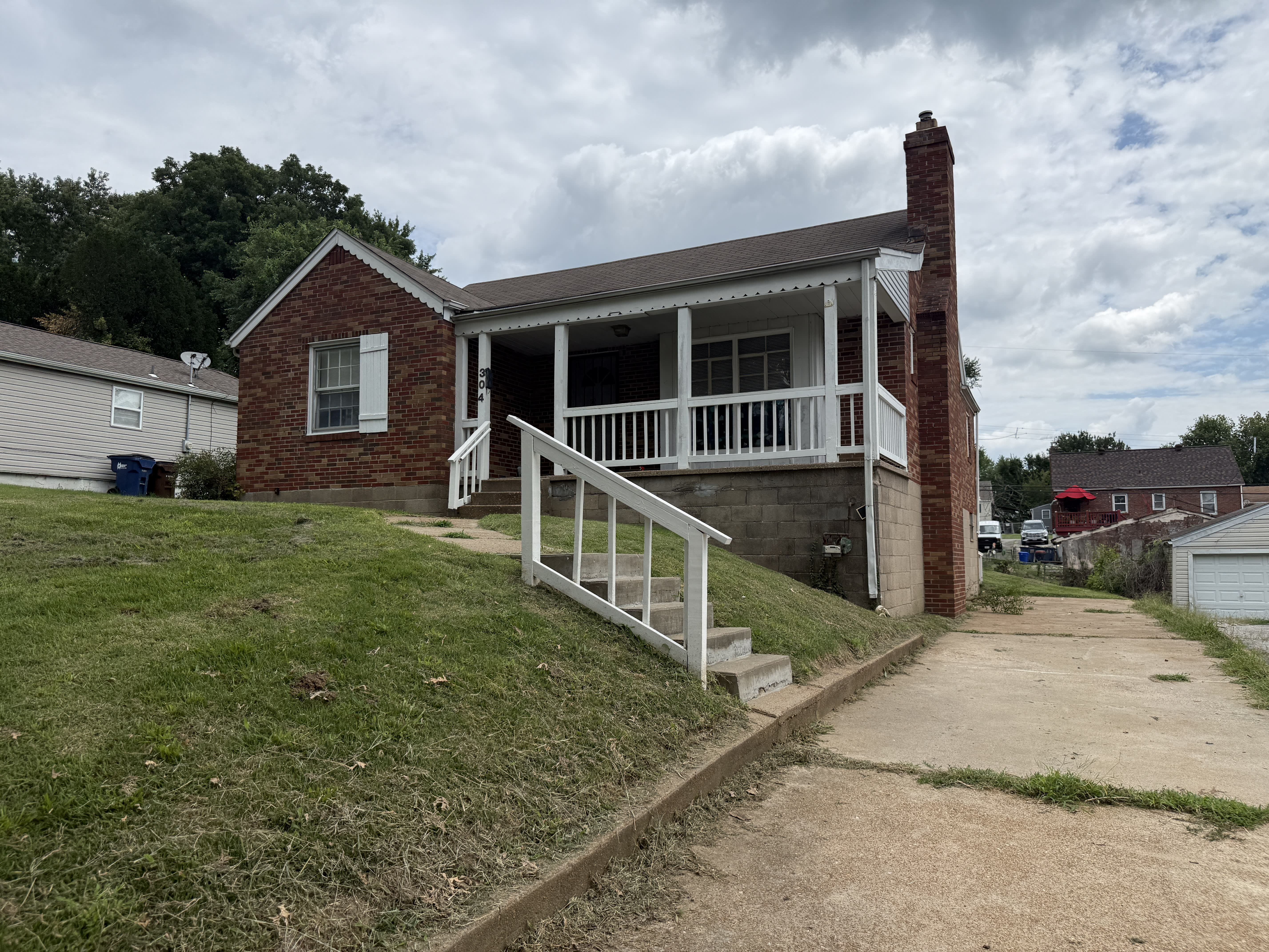 304 Superior Dr – photo 2