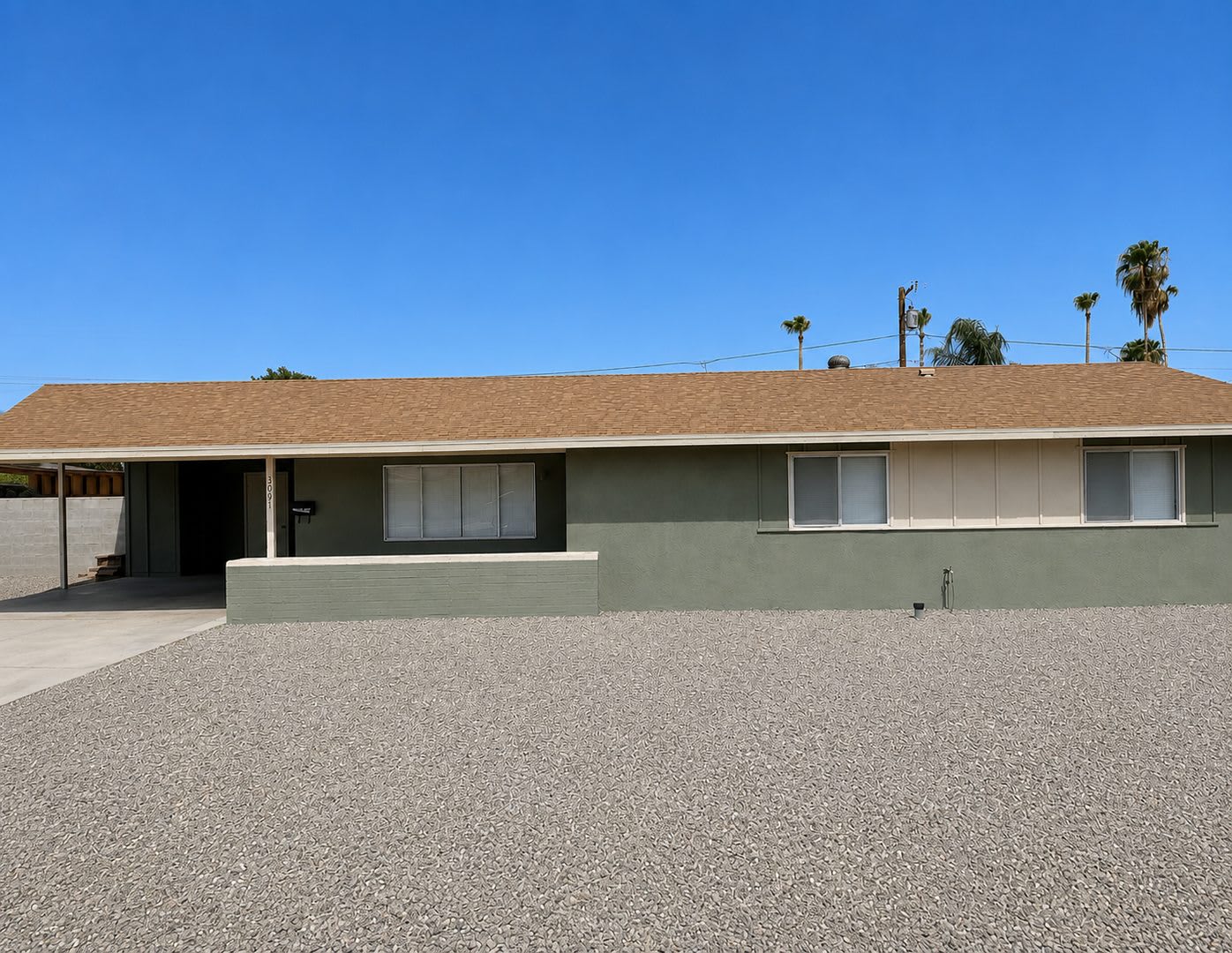 Updated 3 Bedroom Home with Large Yard! – photo 2