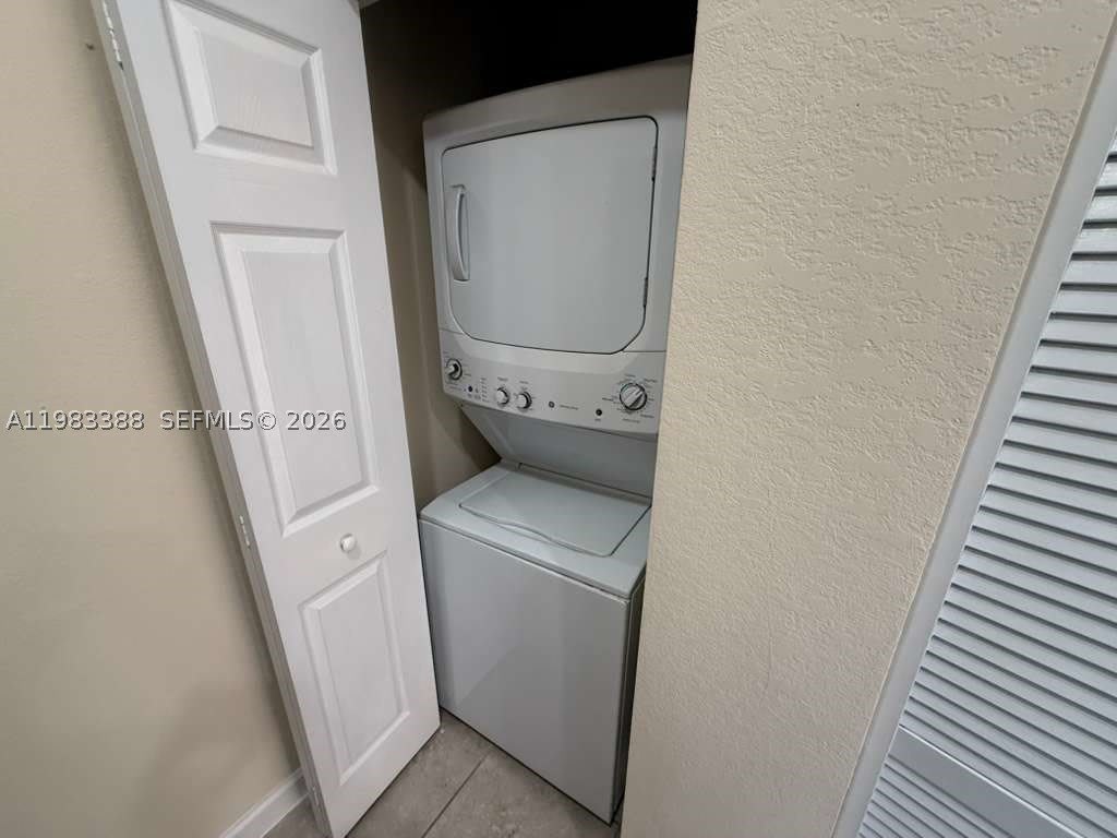 16735 Sw 95Th St – photo 4