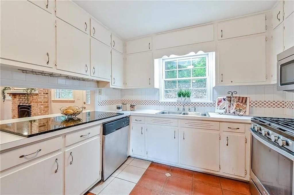 260 River Valley Road – photo 5