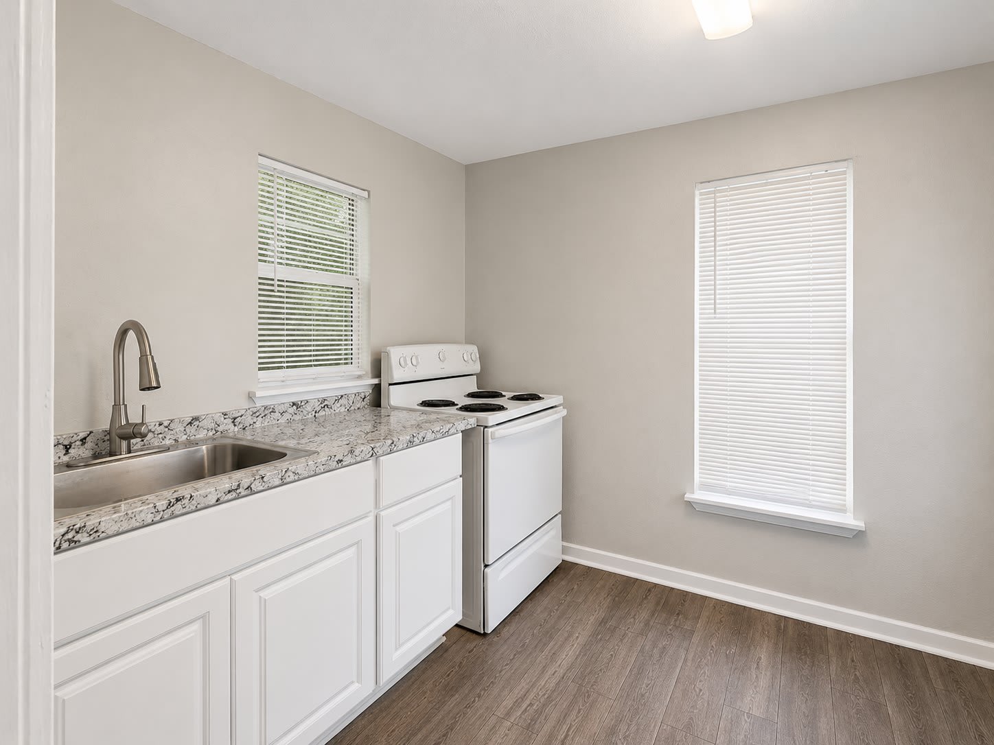 1817 San Luis Street – photo 3