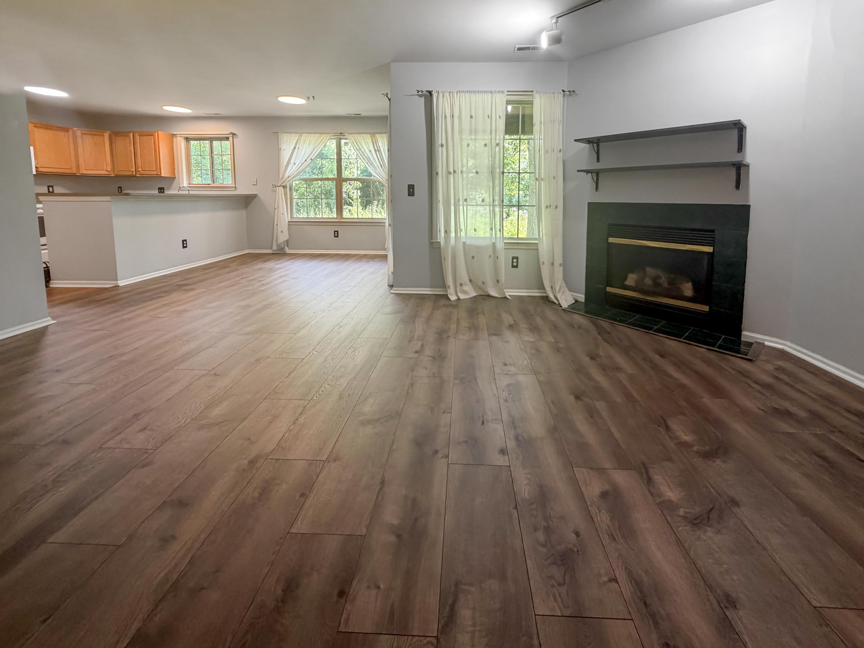 2820 Barclay Way – photo 2