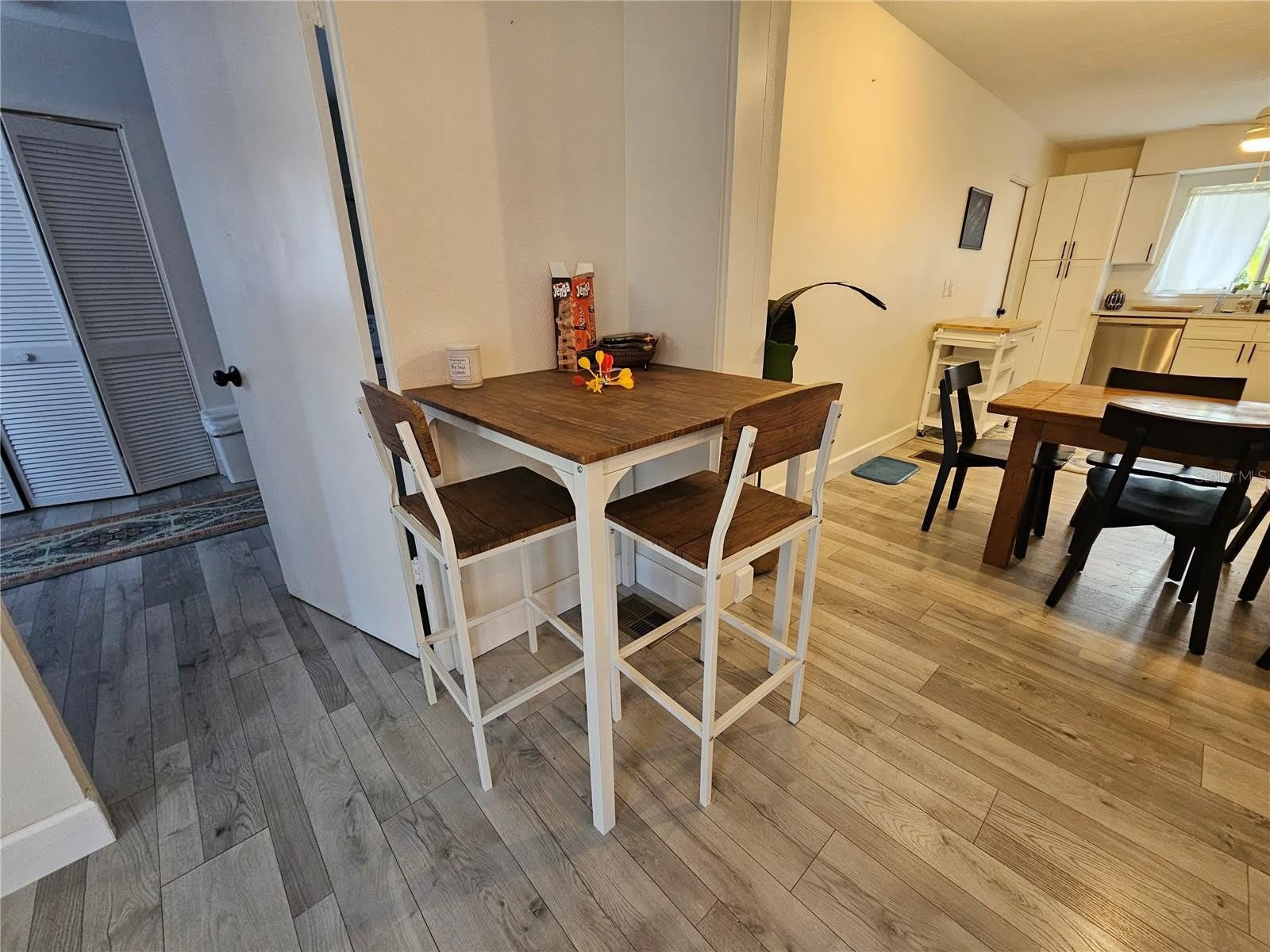 6442 Colonial Drive – photo 5