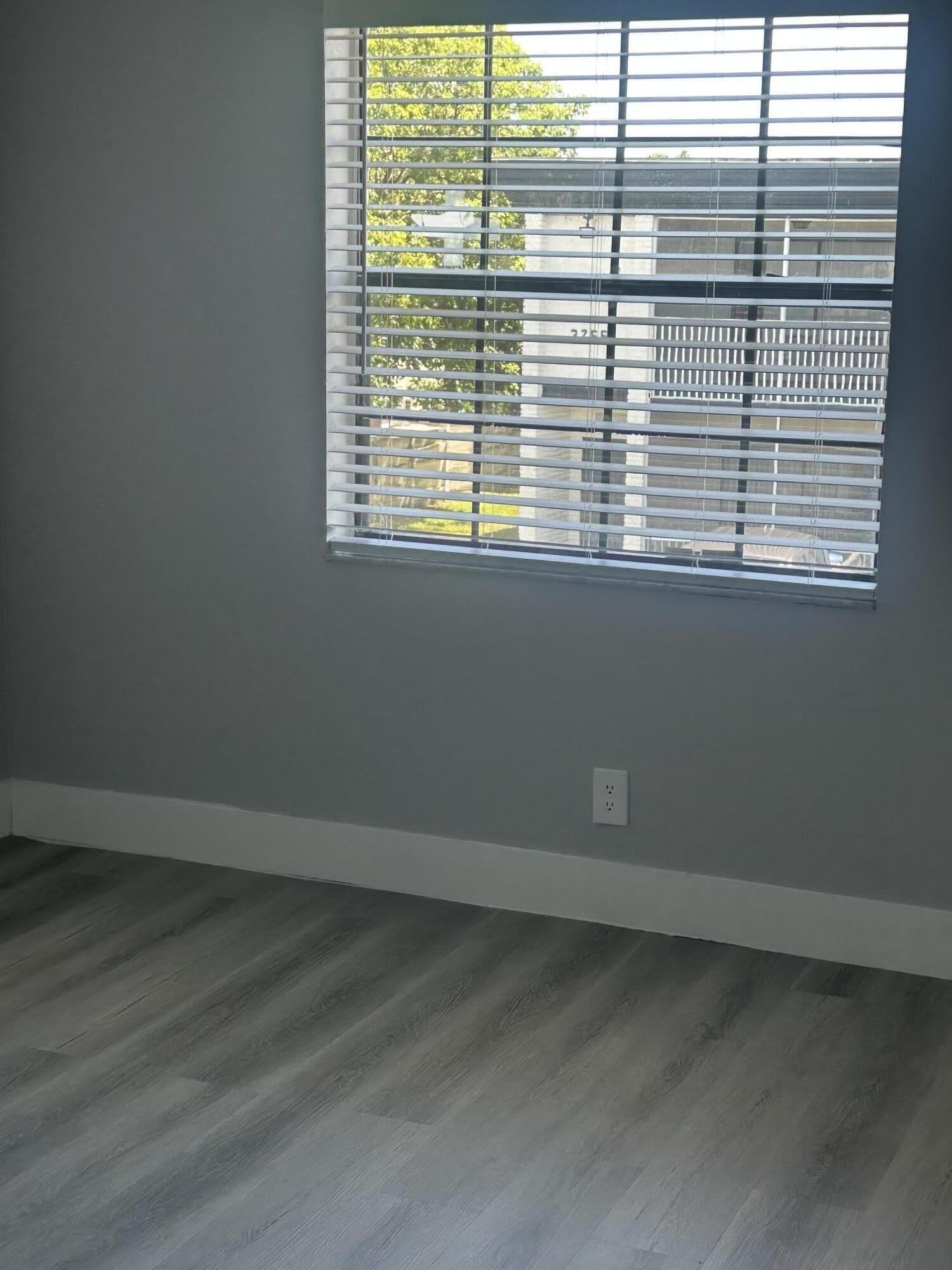 3220 Nw 84Th Avenue – photo 5
