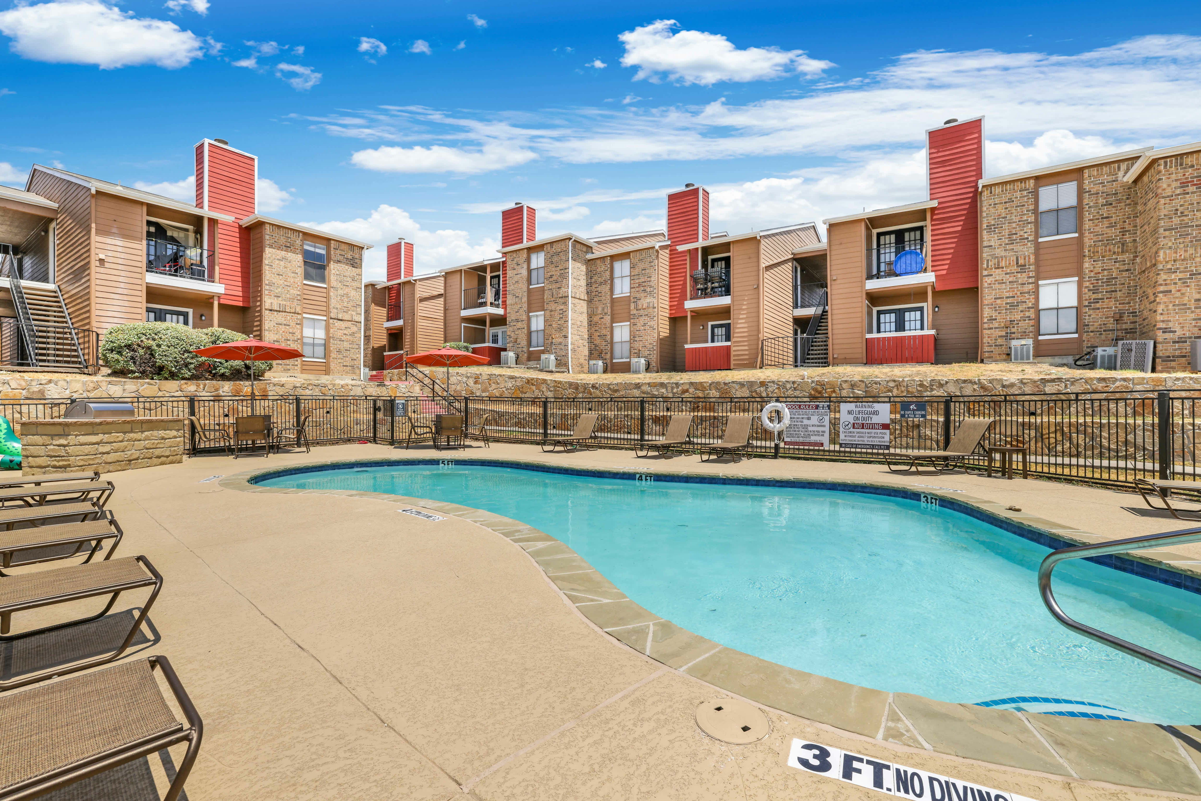 Marine Creek Apartments – photo 4