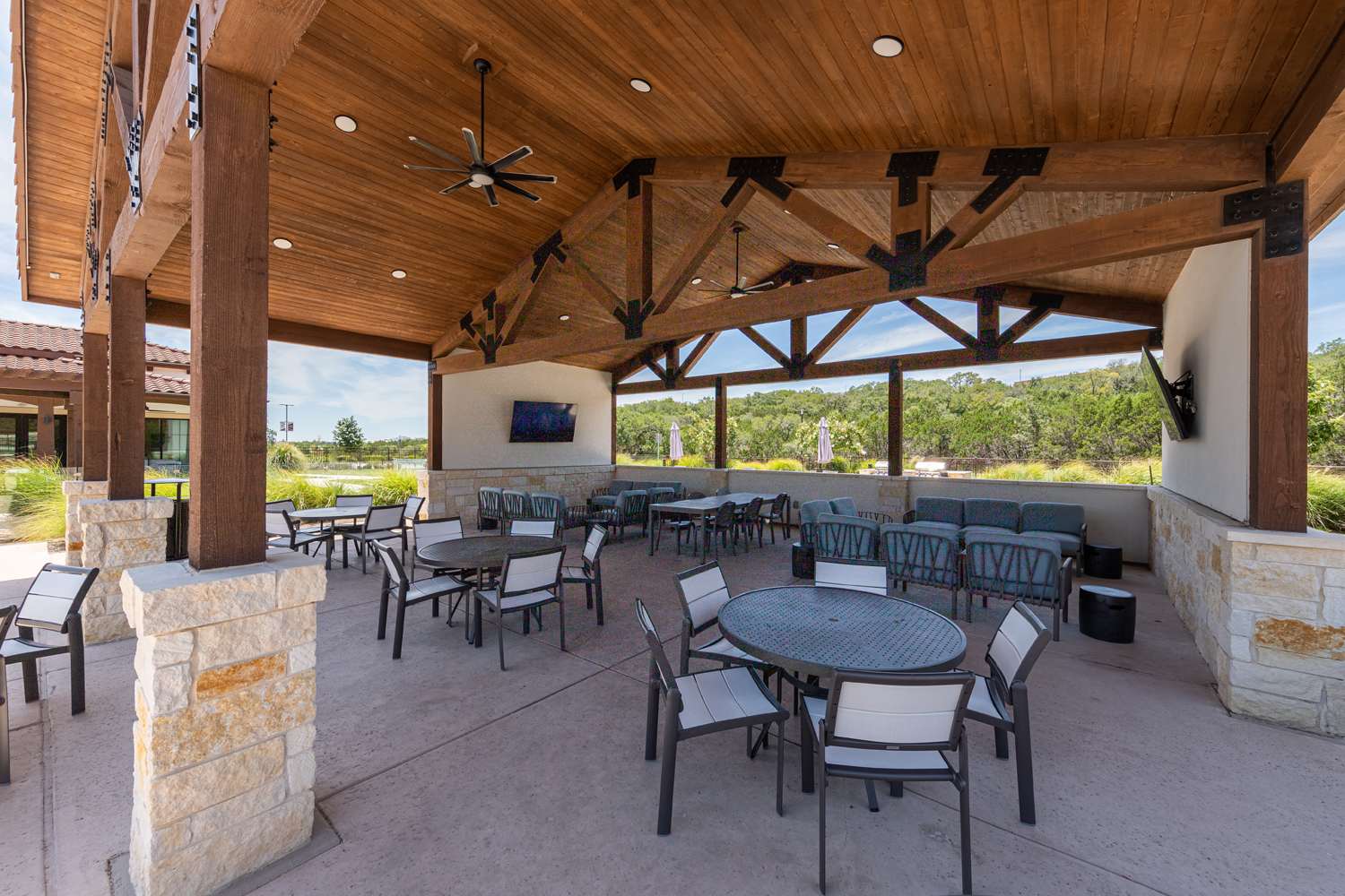 Tacara at Stone Oak – photo 4