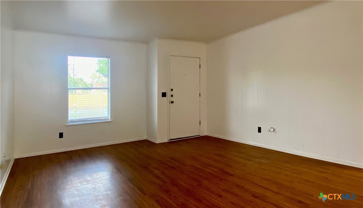 505 Buttercup – photo 2