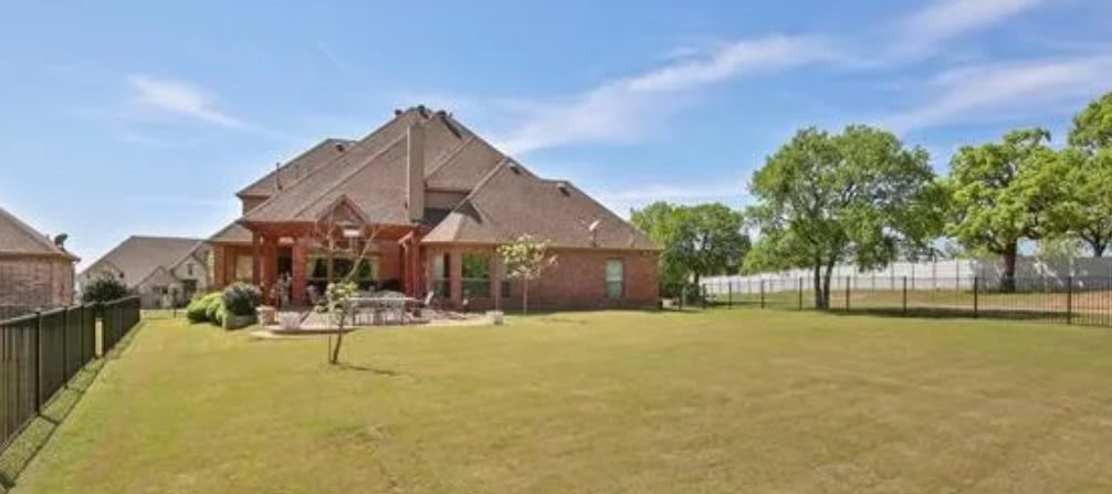 12332 Indian Creek Drive – photo 2