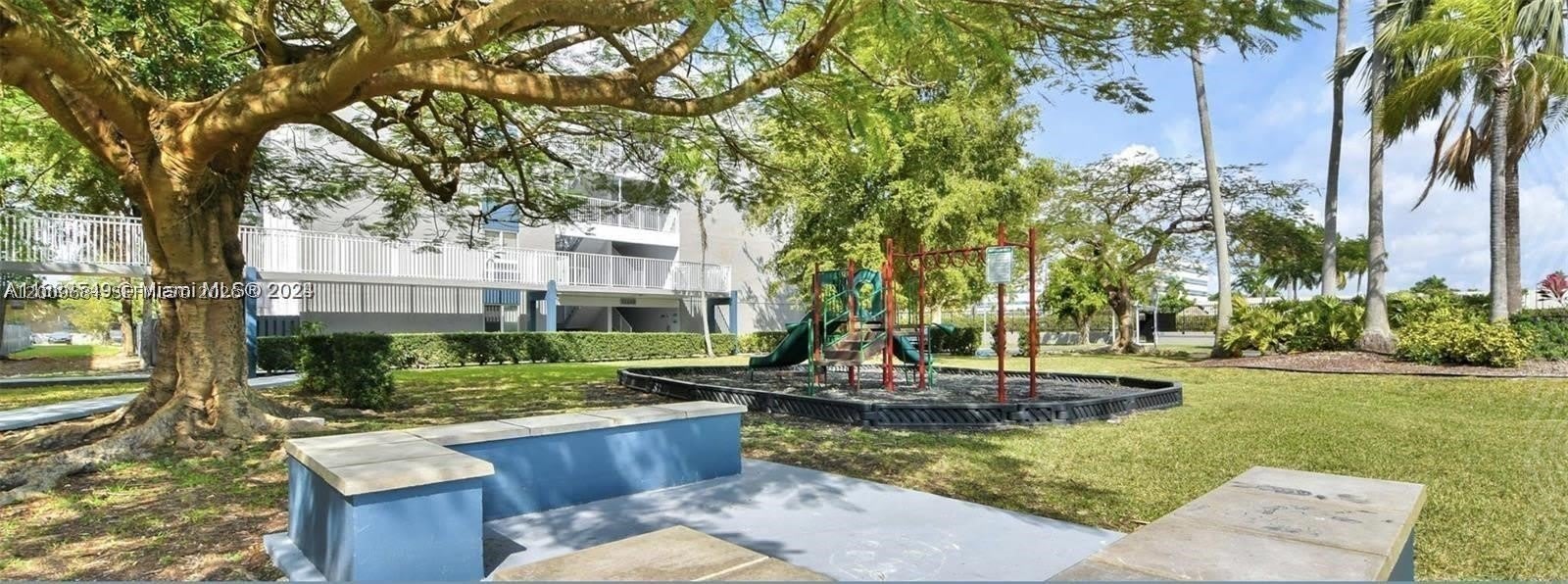 10820 SW 200th dr – photo 4