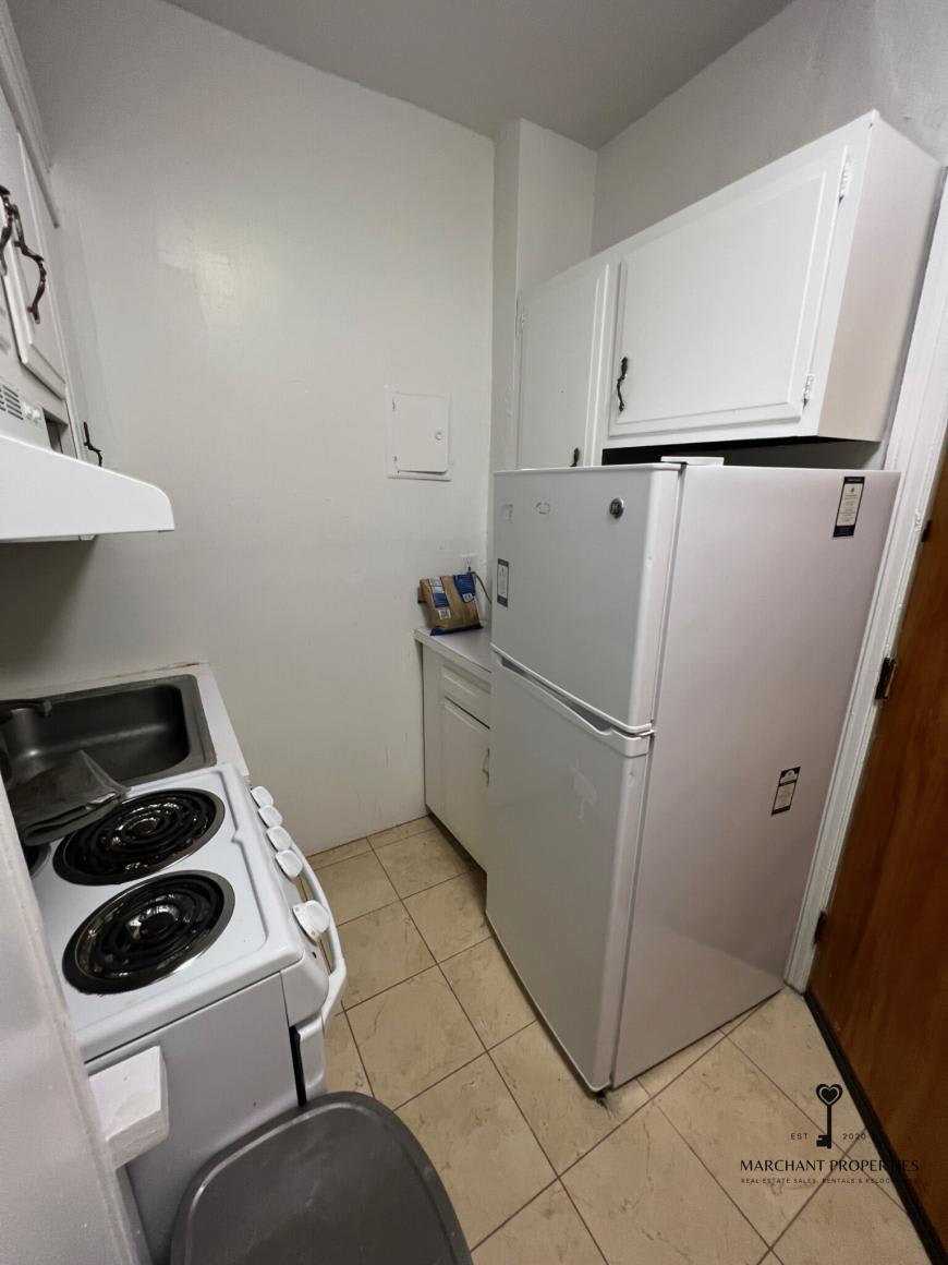 1225 Beacon St. – photo 5