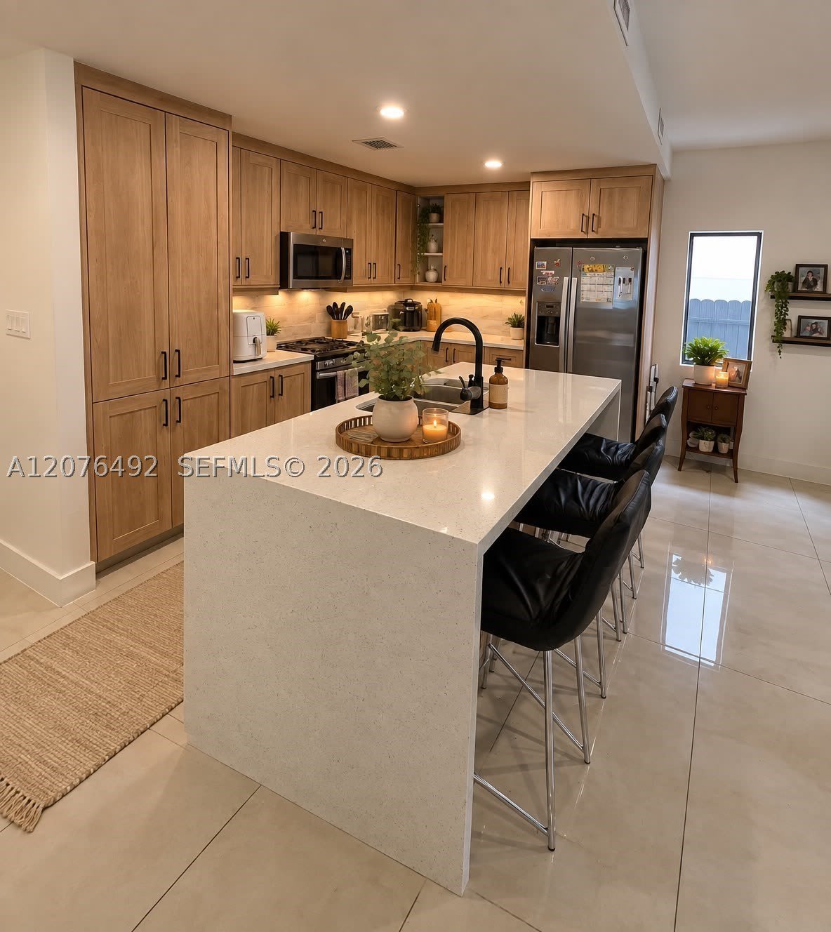 1361 NW 2nd Ter – photo 2