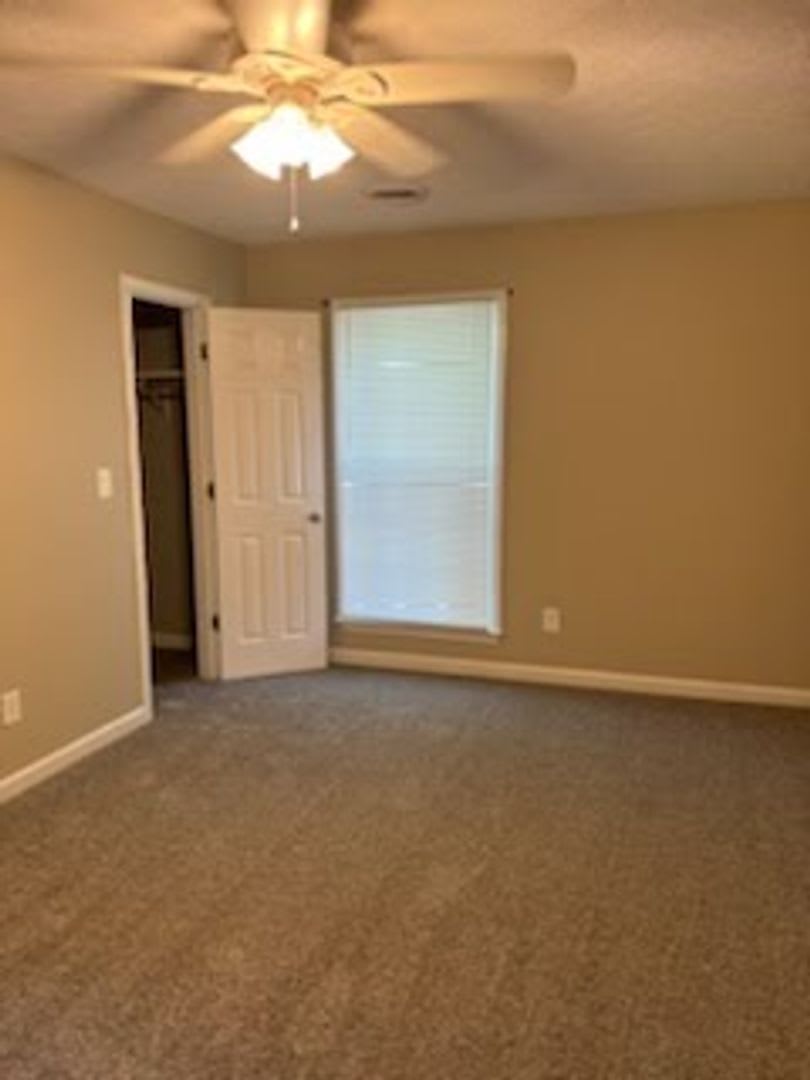 959 Van Buren Ave – photo 5