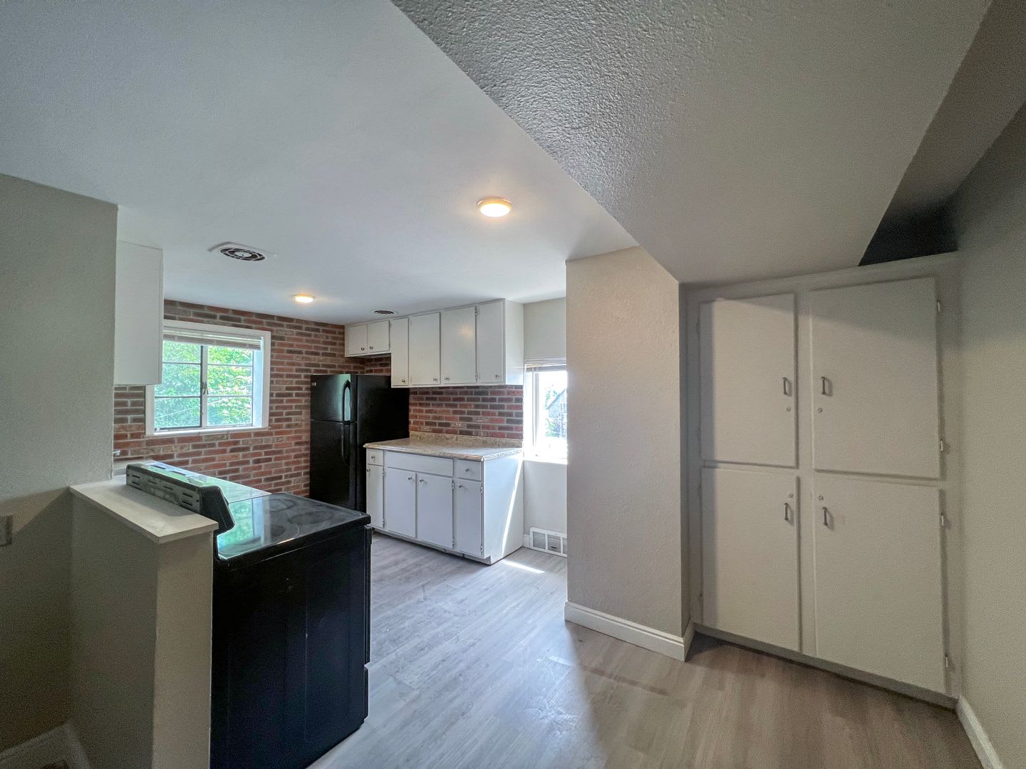 Private Bedroom Available Across from UNC – photo 4