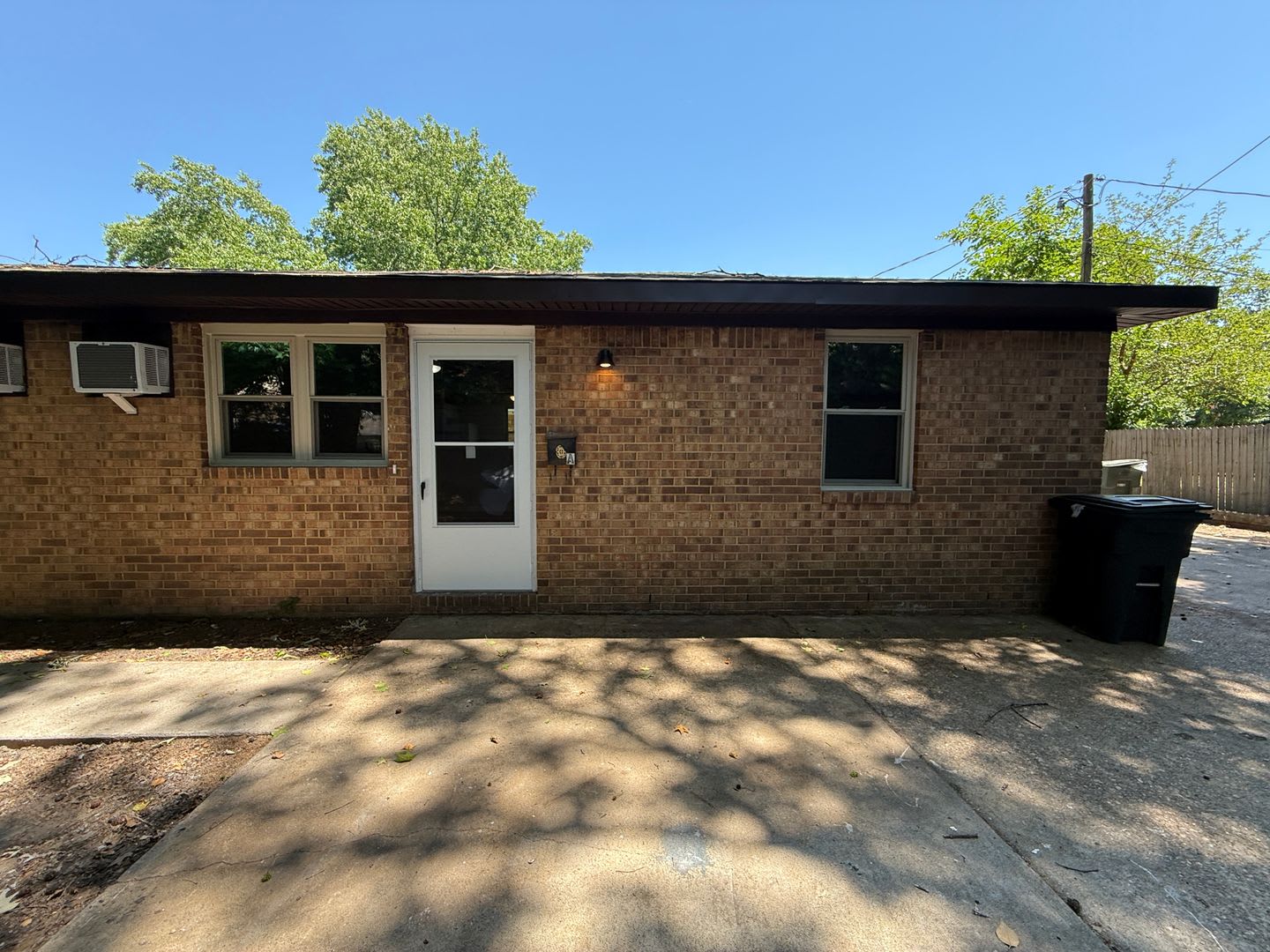 Spacious Duplex! – photo 1
