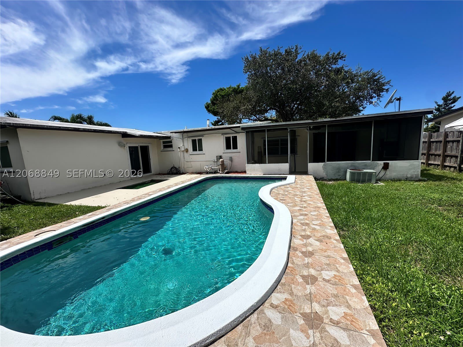 3101 SW 102nd Pl – photo 4