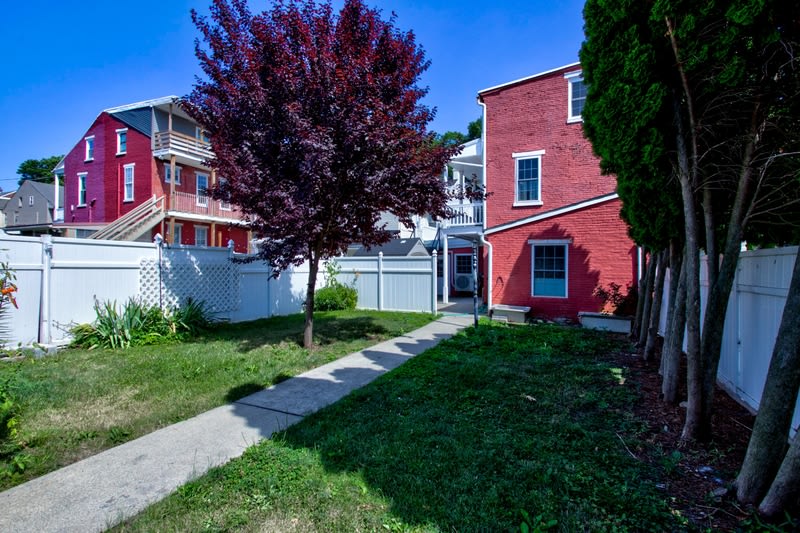 513 Locust Street – photo 5