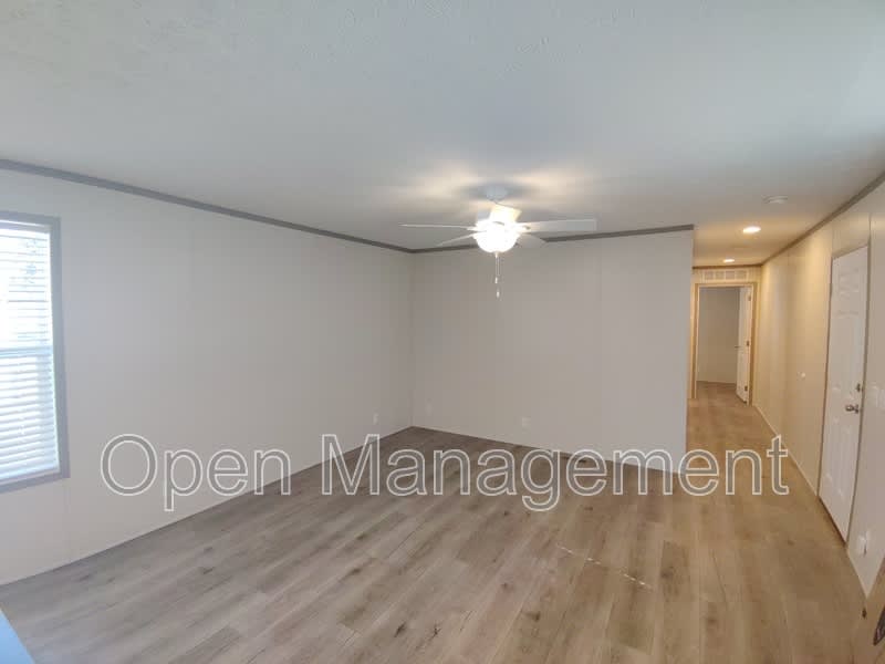 52 Marcus Drive – photo 4