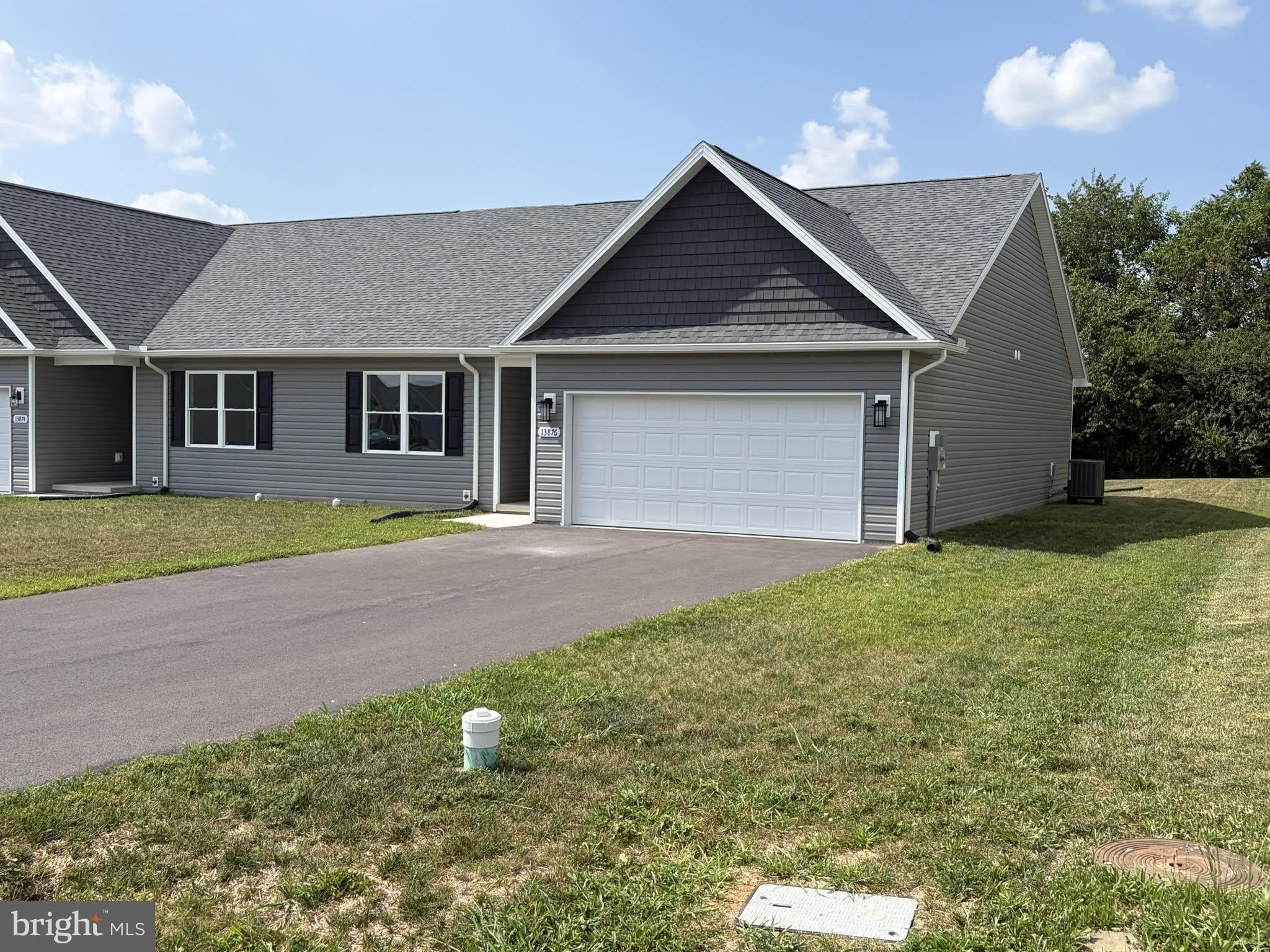 13876 PATRIOT Way – photo 1