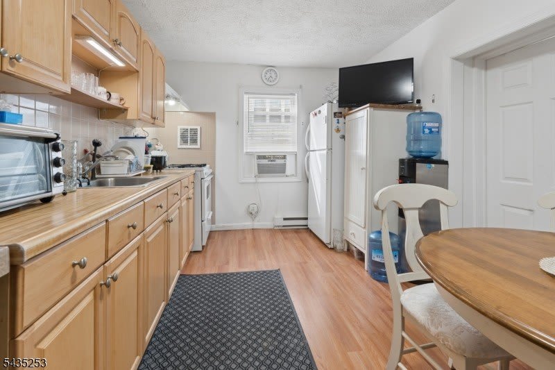 61 Union St – photo 3