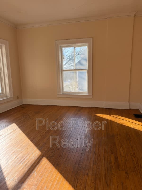 406 E Prospect Terr – photo 4