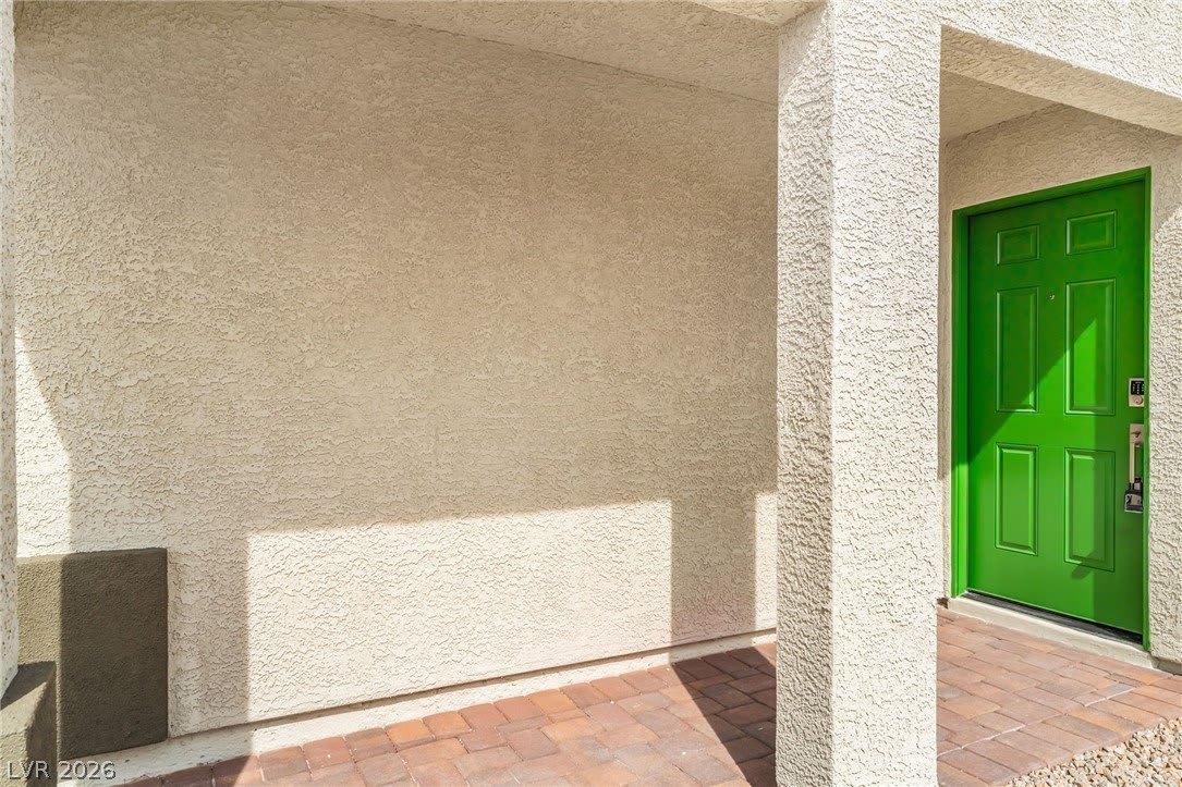 2204 ABRAHAM Avenue – photo 4