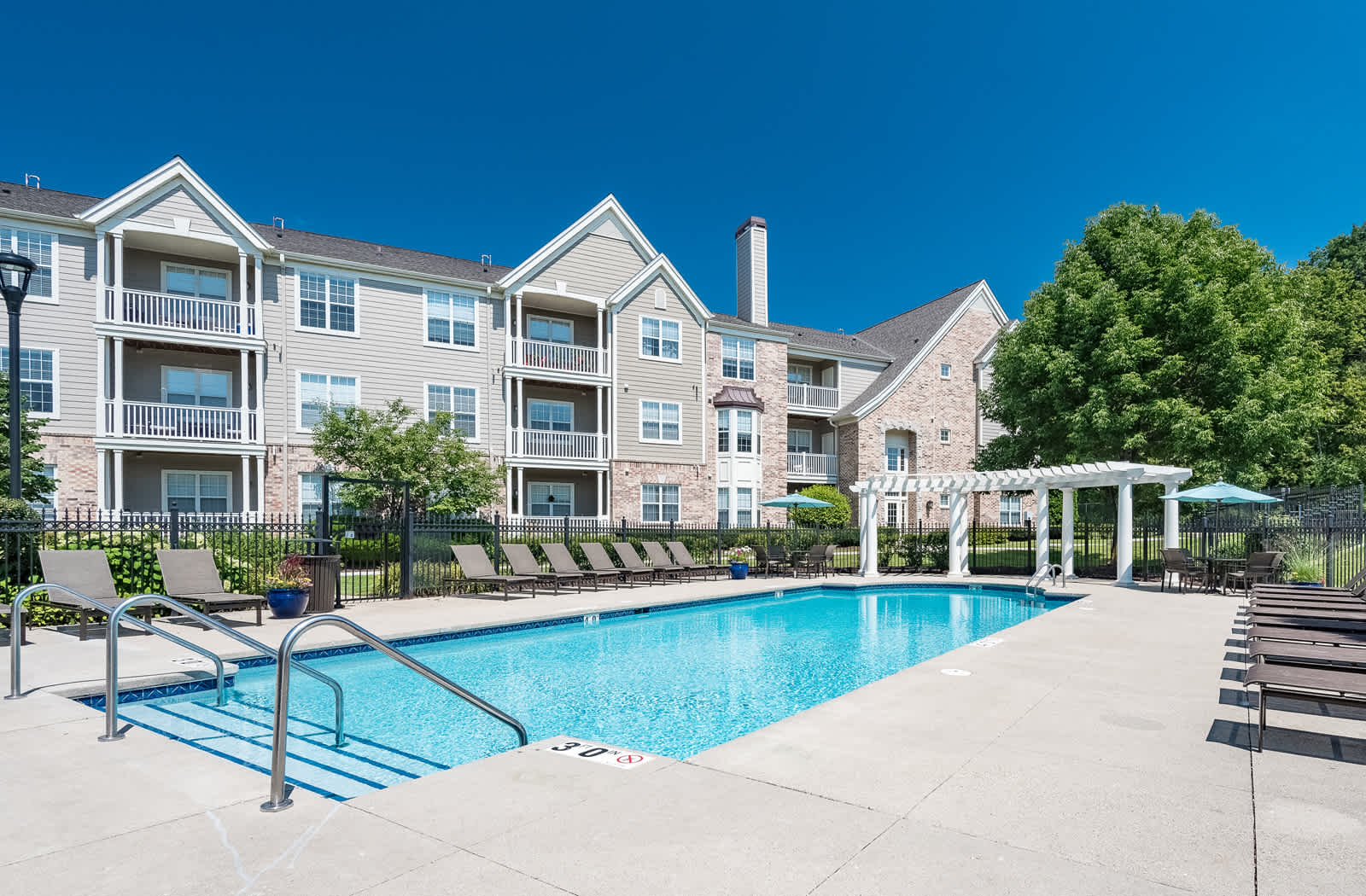 The Reserve at Wauwatosa Village – photo 1