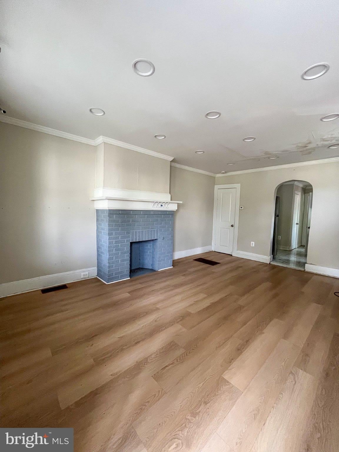 57 Laurel Ave – photo 3