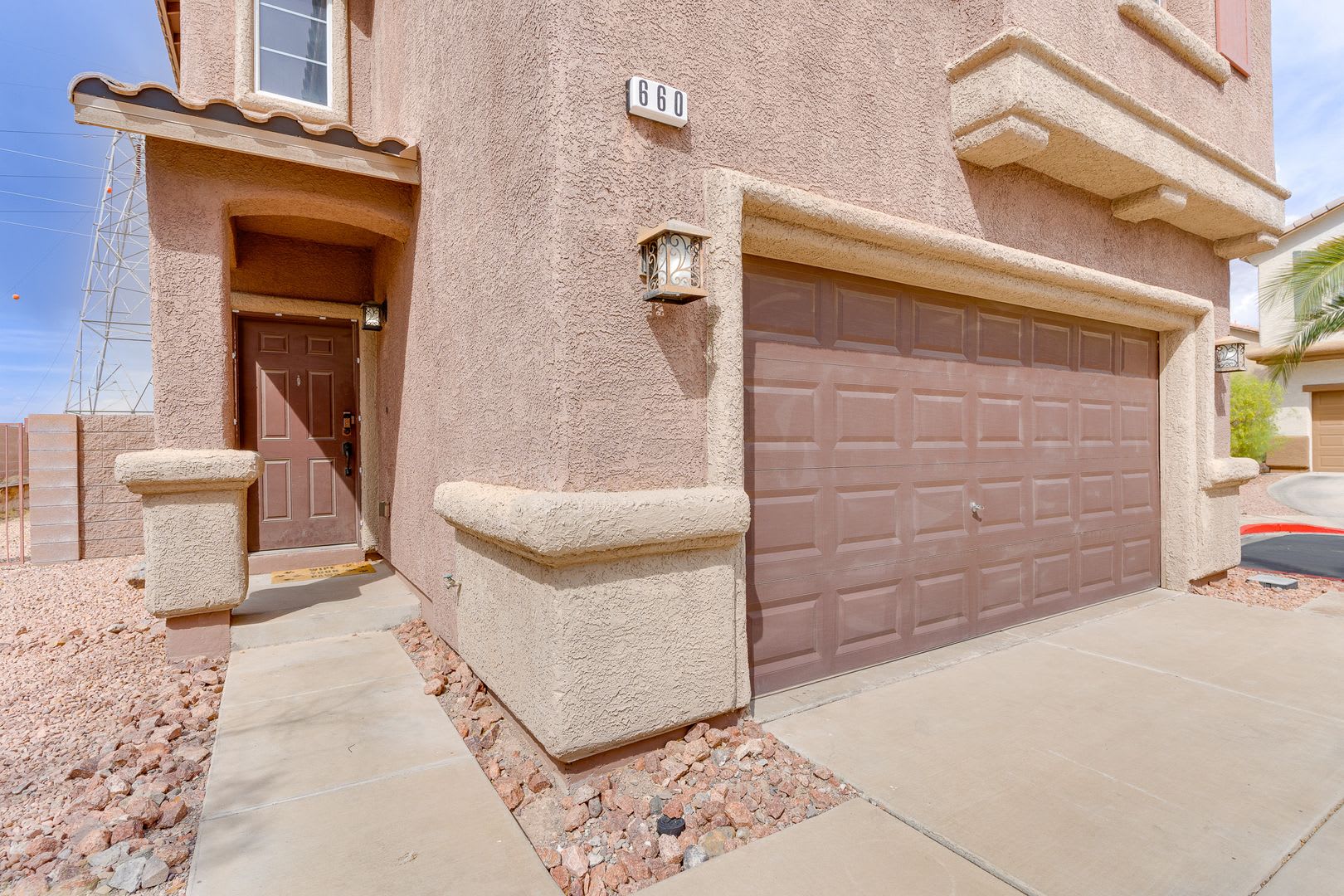 VIBRANT 3BEDROOM 2.5BATH HOME IN 89015 – photo 4