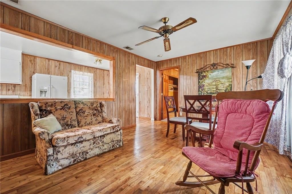 3944 Fairburn Road – photo 5