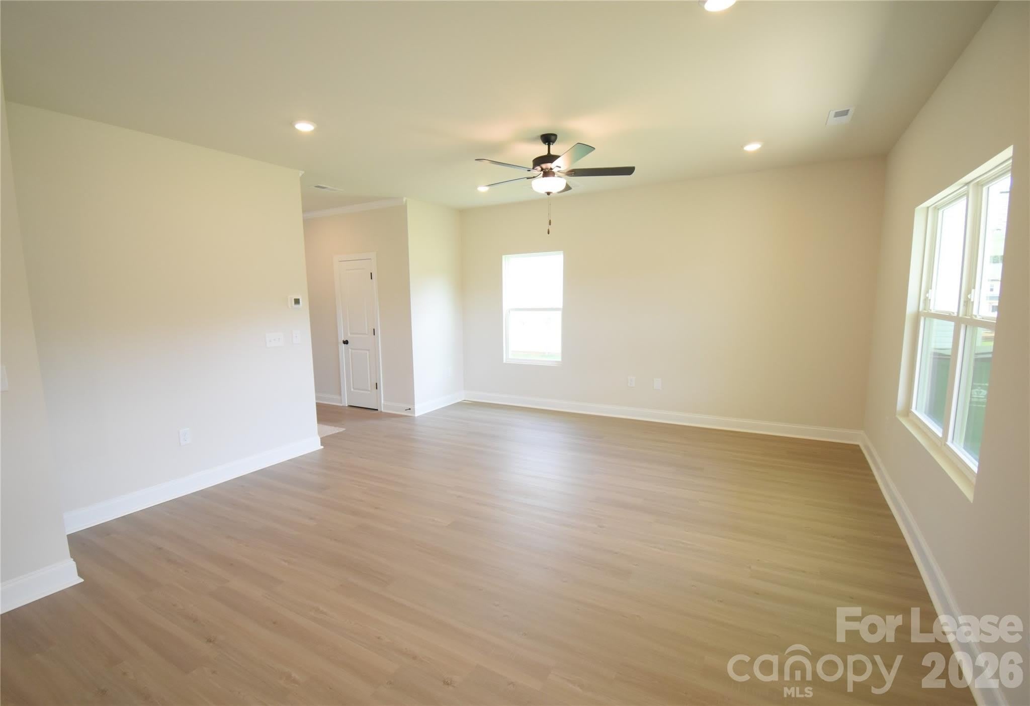 3519 Narrow Lane – photo 5